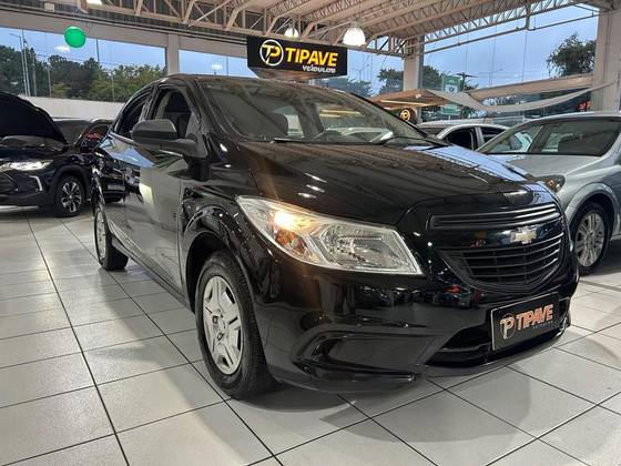 CHEVROLET ONIX 1.0 MPFI LS 8V FLEX 4P MANUAL CHEVROLET ONIX 1.0 MPFI LS 8V FLEX 4P MANUAL